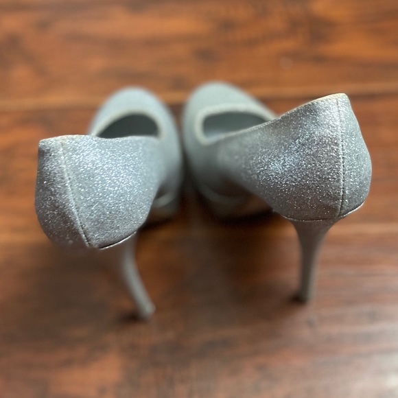 Sliver glitter high heels by Brash - Picture 4 of 8